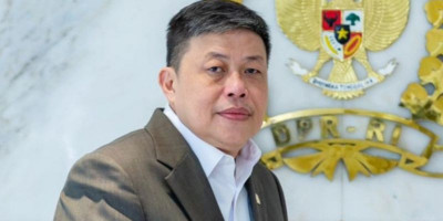 Alex Indra Minta Pemerintah Perkuat Pemulihan Pasca Bencana