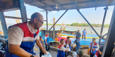 Jangkau Langsa, PGN Tempuh Jalur Laut untuk Evakuasi, Distribusi Logistik dan Membuka Komunikasi di Titik Terisolasi