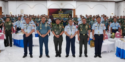 Diskusi Reformasi Kampanye Militer dan Operasi Gabungan TNI