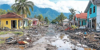 Mahasiswa STISNU Aceh Desak Pemerintah Tetapkan Banjir Bandang sebagai Bencana Nasional