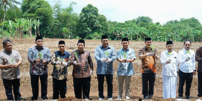 Kick-Off Program Bantuan Inkubasi Wakaf Produktif di Pandeglang , Pengembangan Usaha Di Bawah Yayasan Syekh Manshur