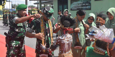 Dandim 1710/Mimika Sambut Kedatangan Danrem 173/PVB 