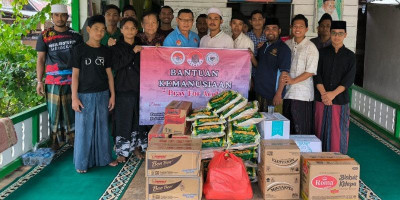 Bikin Haru! Bantuan Mengalir untuk Santri Korban Banjir Aceh
