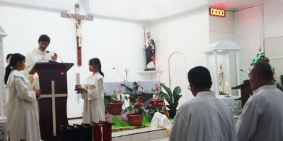 Romo dari Yogyakarta Tempuh Perjalanan Panjang Pimpin Misa Natal di Aceh Tengah