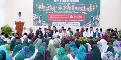 Wali Kota Jakarta Timur Hadiri Munajat Akhir Tahun di Ciracas