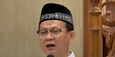Kuliah Subuh: Prof. Rokhmin Dahuri Ingatkan Fondasi Kehidupan Umat Islam Ada di Al-Qur’an dan Hadis