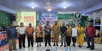 Natal Suku Mee di Merauke Pererat Persaudaraan dan Persatuan