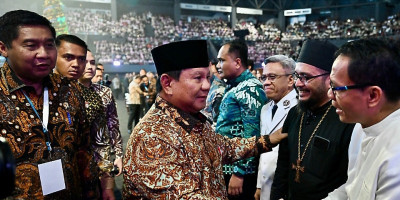 Panglima TNI Dampingi Presiden Prabowo Hadiri Perayaan Natal Nasional 2025 di GBK