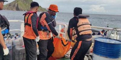 Tim SAR Temukan Jenazah WNA Spanyol di Padar