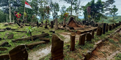 Energi Gunung Padang Menguat Usai Batu Menhir Berdiri