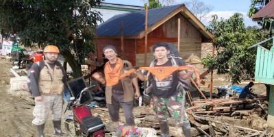 Chainsaw Relawan Hilang di Lokasi Bencana, TRAMP Tetap Bertahan!