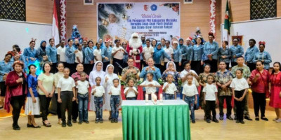 TP PKK Merauke Gelar Natal Ceria Bersama Anak Panti Asuhan