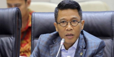 Komisi XI DPR Dukung  Strategi OJK Berantas Penipuan (Scam) di Sektor Jasa Keuangan