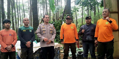 Perhutani Bandung Utara Gelar Patroli Gabungan Antisipasi Bencana di Kawasan Cikole