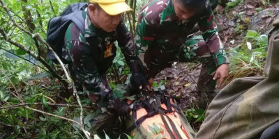 Prajurit TNI Temukan Enam Korban Kecelakaan Pesawat ATR 42-500