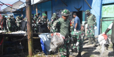 Kodim 1710/Mimika Gelar Aksi Bersih Pasar Sentral Timika