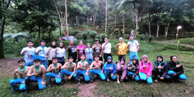 ELPALA SMAN 68 Gelar Latihan Lapangan, Resmikan Anggota ELPALA 41