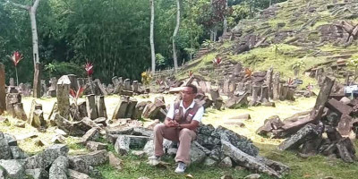 Misteri Gunung Padang Babak Baru, Penggalian Tembus 20 Meter!