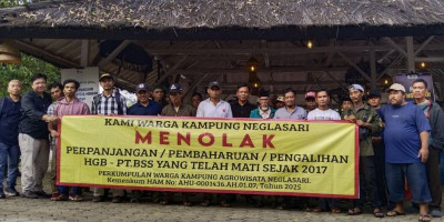 Ratusan Warga Neglasari Geruduk Rumah Dedi Mulyadi di Lembur Pakuan