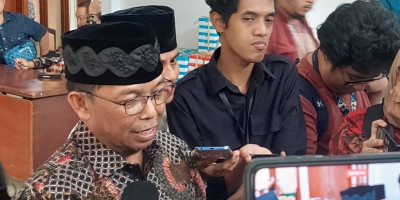 Sekjen Demokrat Setuju Pengadaan Mobil India Ditunda karena  Tak Dibahas  di DPR