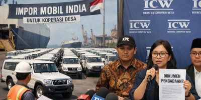 Kontroversi Impor Mobil Pikap India untuk Koperasi Desa