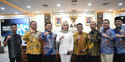 Diterima Waka DPR Sari Yuliati, ADKASI Desak Evaluasi Kebijakan TKD