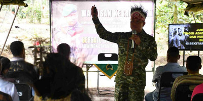 Danrem 083/Bdj Tanamkan Semangat Persatuan kepada Mahasiswa Papua di Malang