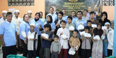 Jagatara DKI Jakarta Gelar Santunan Yatim dan Bagi Takjil di Cipinang Besar Utara