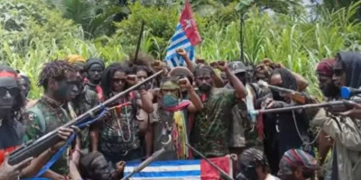 Satgas Damai Cartenz Tangkap Komandan KKB Kodap Yahukimo