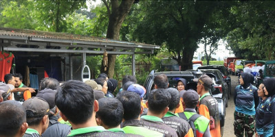 WARA SEKKAU Tebar Kepedulian di Bulan Suci Ramadhan 1447 H, Berbagi dengan Petugas Lingkungan dan Masyarakat di Halim Perdanakusuma
