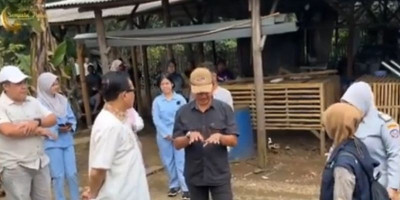 Prof. Rokhmin Dahuri Dorong Ketahanan Pangan Lewat Bantuan Bioflok dan Budidaya Jamur di Cirebon