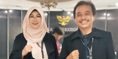 Dinamika Perjuangan Dokter Tifa Bersama Roy Suryo sebagai Dwitunggal