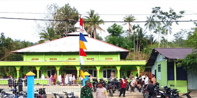 Personel Koramil Biak Utara Laksanakan Pengamanan Sholat Idul Fitri 1447 Hijriah