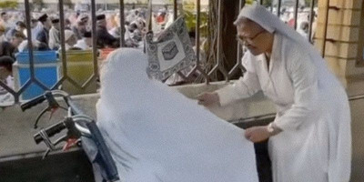 Bikin Merinding, Halaman Gereja Jadi Tempat Salat Idulfitri