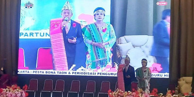 Silitonga Se-Jabodetabek Rayakan Bona Taon Penuh Sukacita