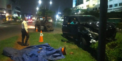 Fortuner Tabrak Sejumlah Kendaraan: 1 Tewas, 8 Luka