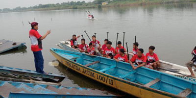Kolonel Marinir Kakung Priyambodo Menguatkan Pemberdayaan Potensi  Wilayah Melalui Pembinaan Generasi Bahari 