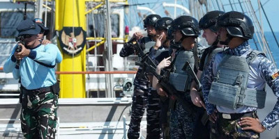 VBSS KRI Bima Suci Tempa Taruna ASEAN Hadapi Ancaman Laut