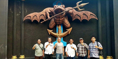 Wartawan Kunjungi Satuan Kopaska Pondok Dayung