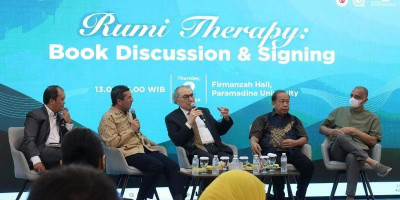 Diskusi Rumi Therapy di Paramadina, Sentuh Spiritualitas dan Kesehatan Mental