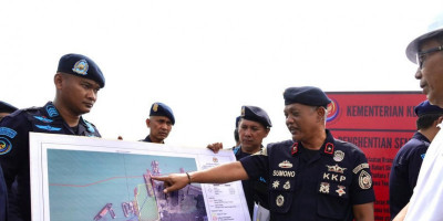 KKP Setop Aktivitas 6 Perusahaan Tanpa Izin PKKPRL di Pantura Tegal