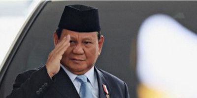 Paradoks Prabowo: Dihantam Kontroversi dan Kritik, Akankah Jatuh Sebelum 2029?