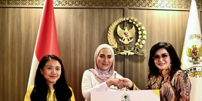 Fraksi Golkar DPR Salurkan Bantuan Kemanusian Korban Gempa Bumi Sulut