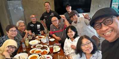 Doa untuk Glen di Reuni Dupati 1979