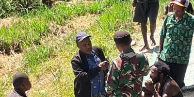 Warga Kembru Ditembak OPM, TNI Siaga Lindungi dan Evakuasi
