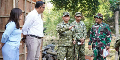 Dari Bantaran Sungai Brantas, TNI Hadir Bangun Jembatan Harapan Warga Malang