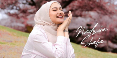 Luka Jadi Karya, Nadzira Shafa Sentuh Hati Pendengar Lewat 'Jalan Tengah'