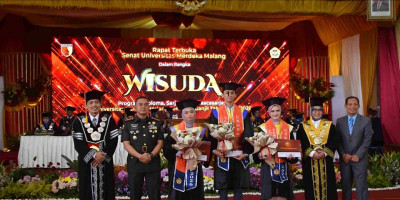 Hadiri Wisuda Unmer Malang, Danrem 083 Tekankan Peran Sarjana sebagai Motor Harmoni Bangsa