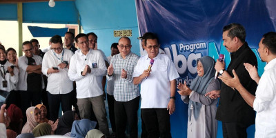 Menteri UMKM Bersama PNM Dorong Kemandirian Ekonomi Masyarakat Pulau Rinca