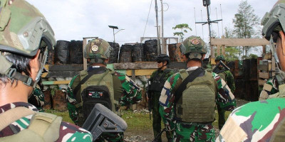 Wapangkoops TNI Habema Tinjau Kesiapsiagaan Prajurit di Pos Kotis Dekai